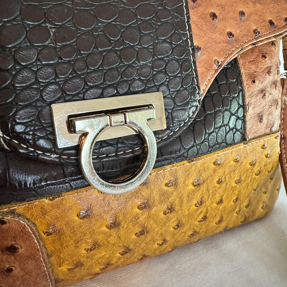 Mona Mia Collezione Ostrich Clutch