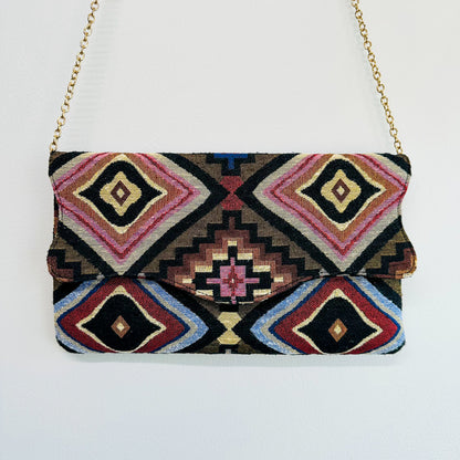 GRETA - Geometric Fabric Clutch