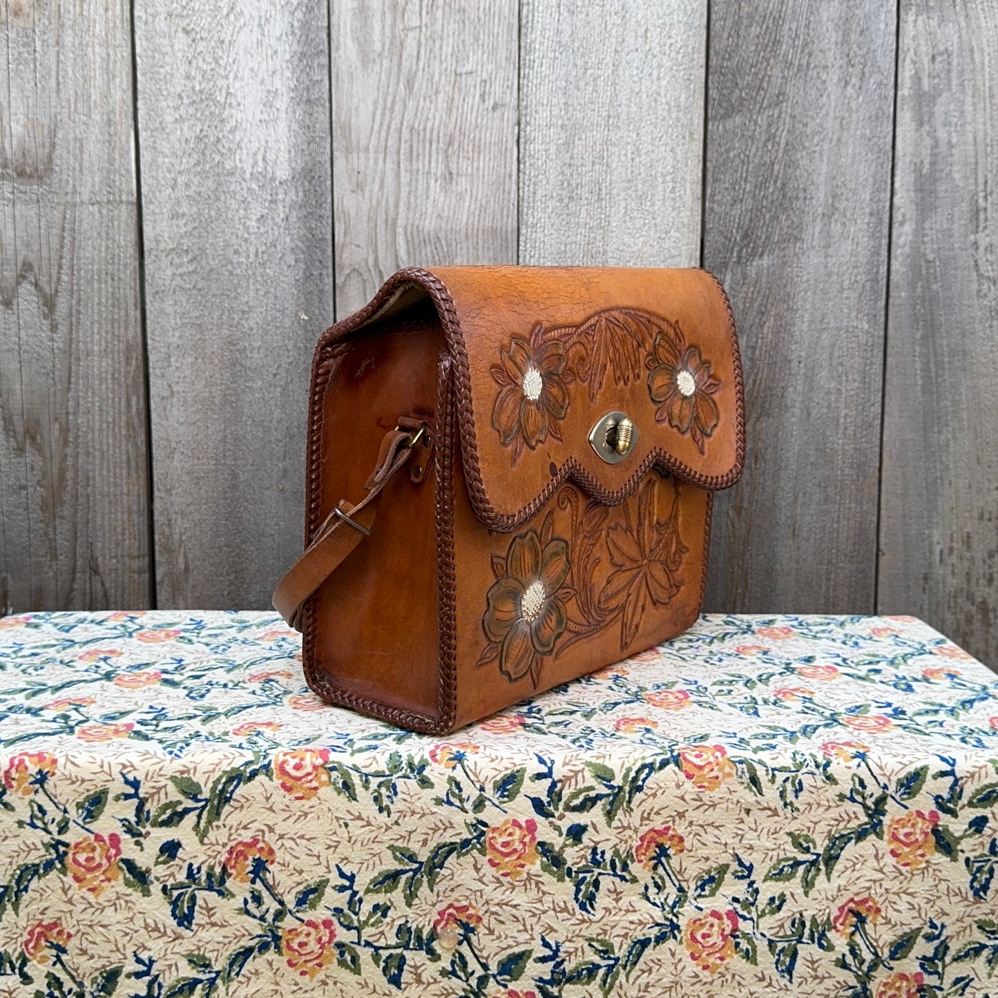 Blue Daisy Tooled Leather Vintage Western Shoulder Bag