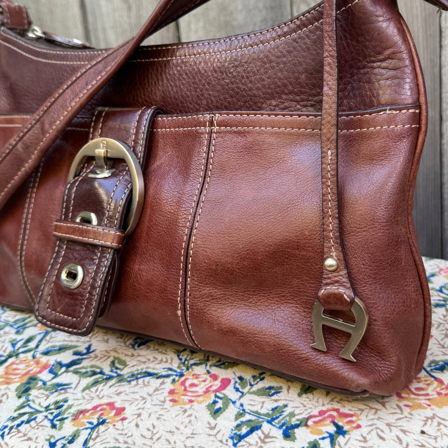 Y2K Vintage Etienne Aigner Pebbled Leather Shoulder Bag