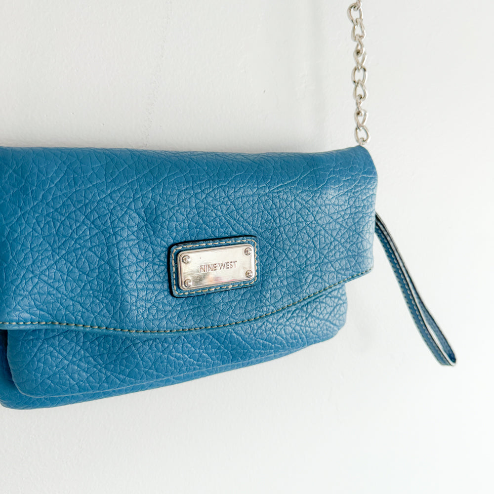 PAOLA - Nine West Blue Vegan Clutch